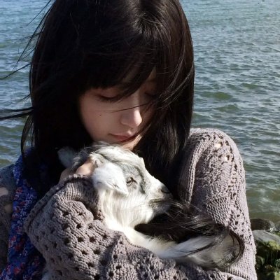 黄阿丽：小眼镜蛇