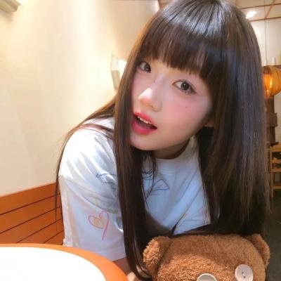 红衣少女